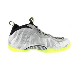 NIKE Foamposite One "Silver Volt Camo" Sneakers Size 8.5